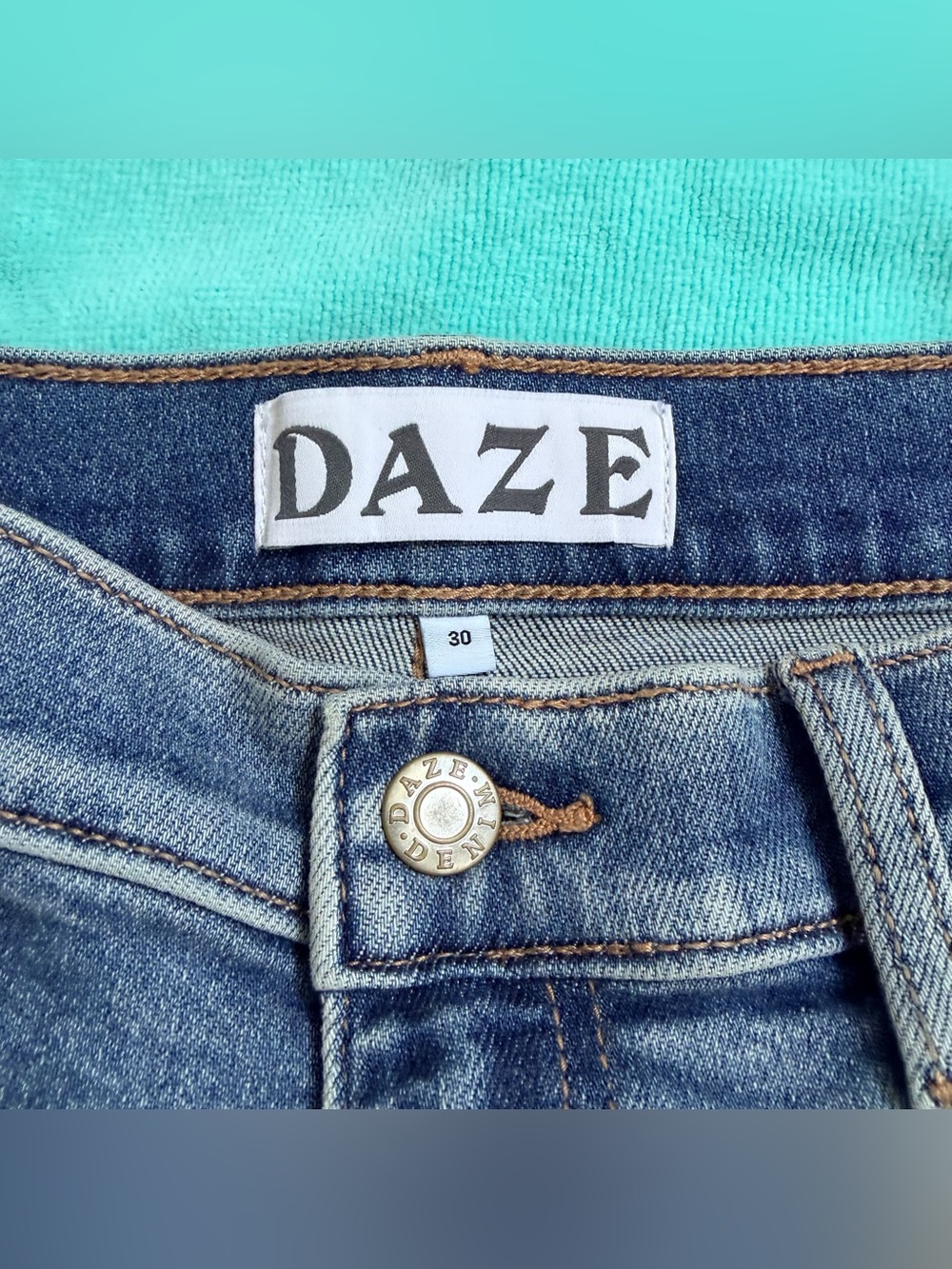 Daze The Champ High Rise Denim Jogger 30 Utility Relaxed Fit Casual Streetwear - Picture 2 of 10